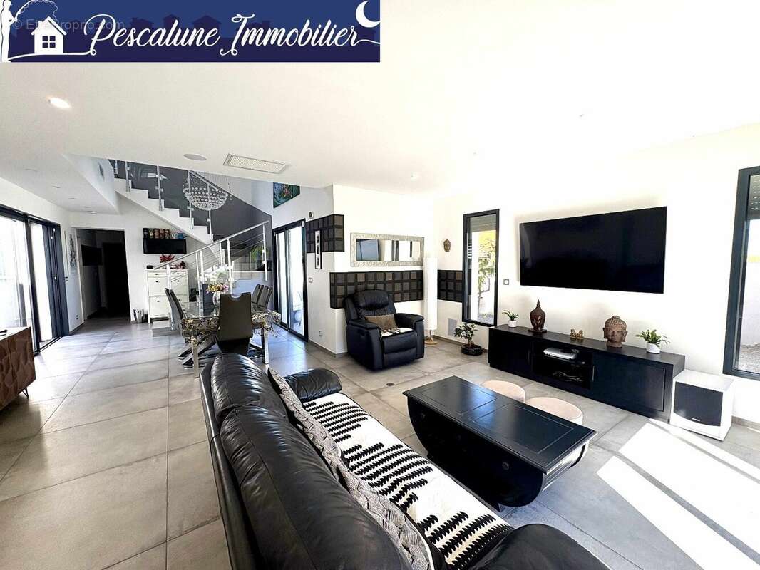 Maison à SAINT-SERIES