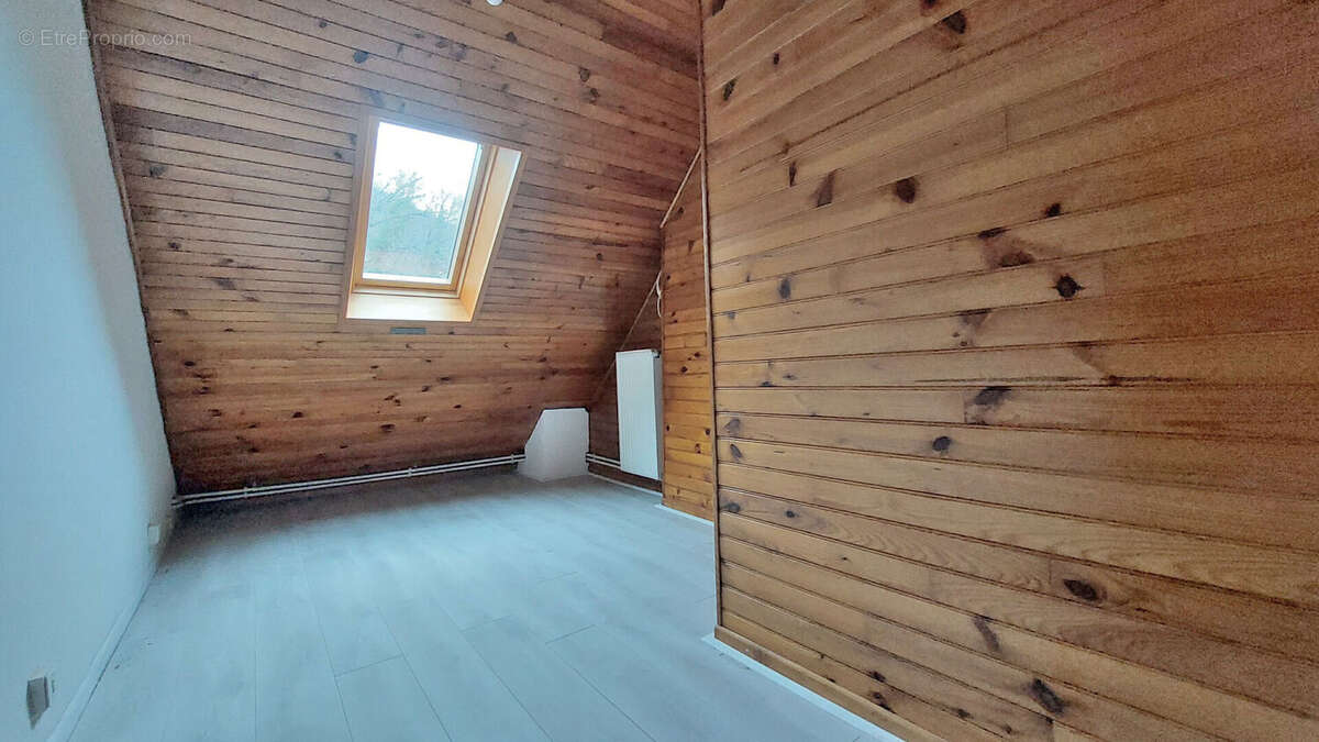Appartement à PONT-DE-ROIDE