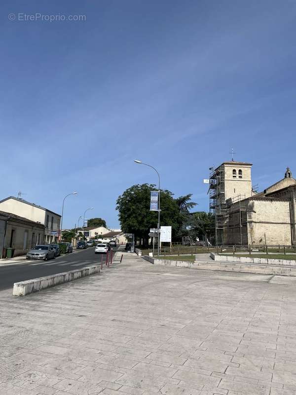 Maison à VILLENAVE-D'ORNON