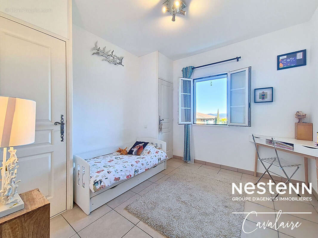 Appartement à LA CROIX-VALMER