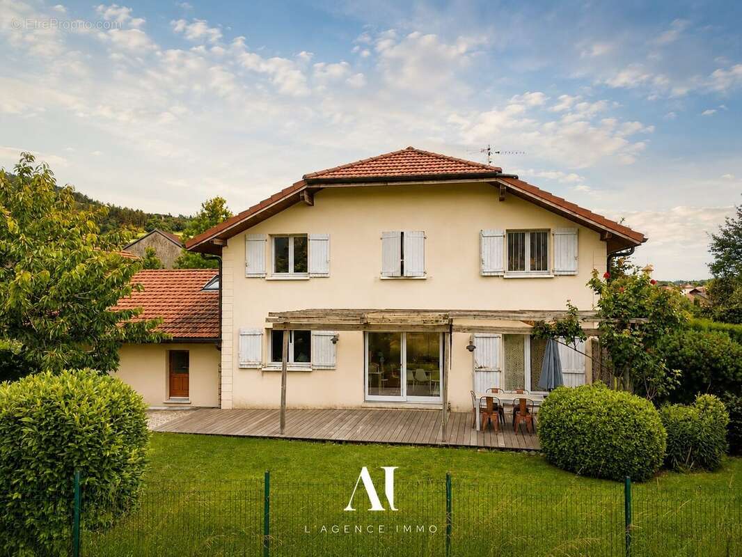 Maison à VESANCY