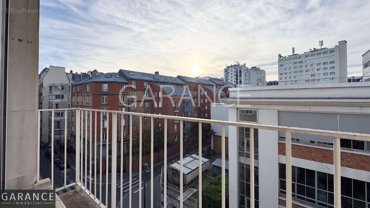 Appartement à PARIS-12E