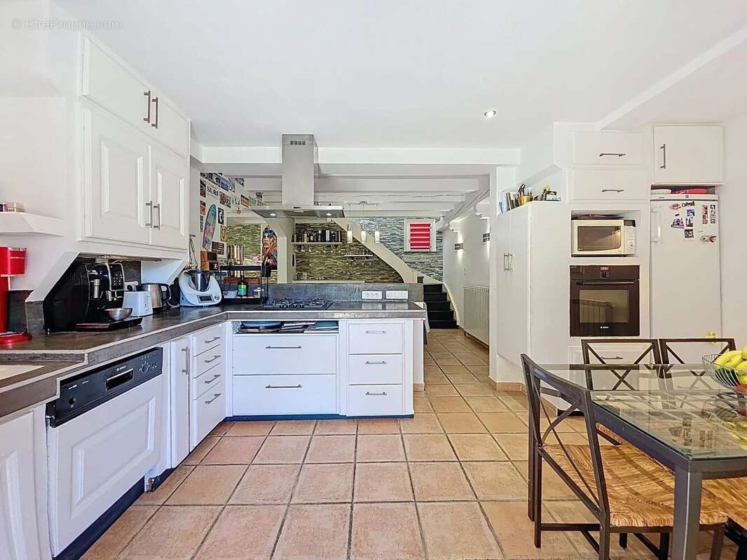 Maison à LE BAR-SUR-LOUP