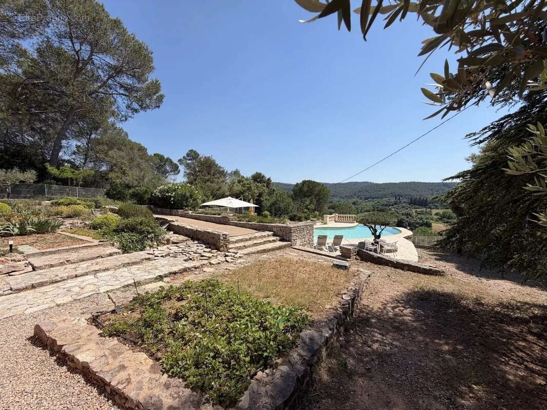 Maison à CARCES