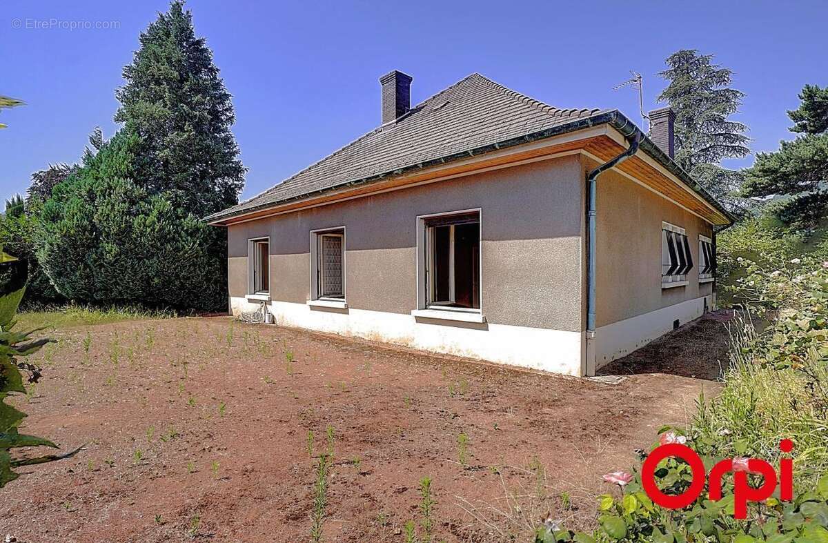 Maison à COLLONGES-AU-MONT-D'OR