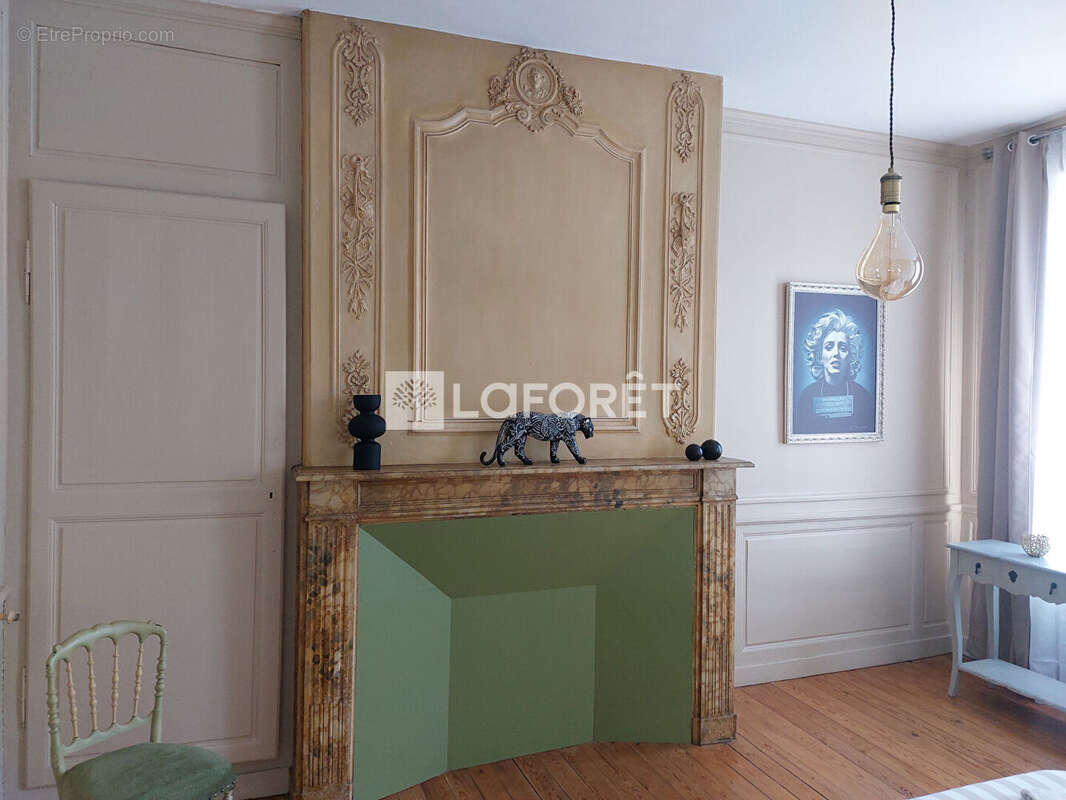 Maison à AUXI-LE-CHATEAU