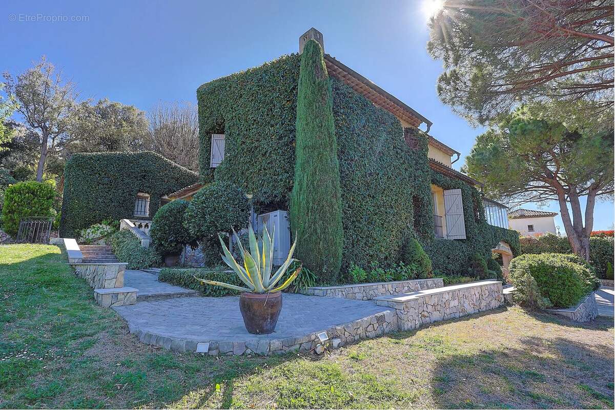 Maison à BIOT