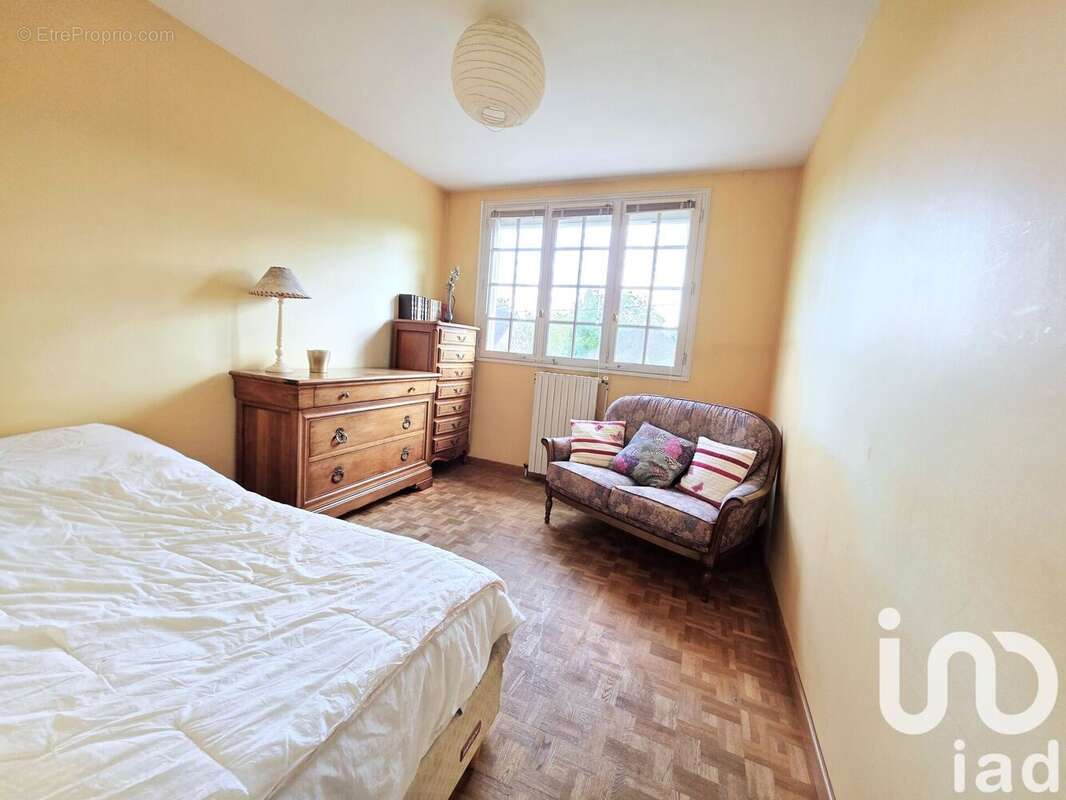 Photo 6 - Maison à SAINT-ARNOULT-EN-YVELINES