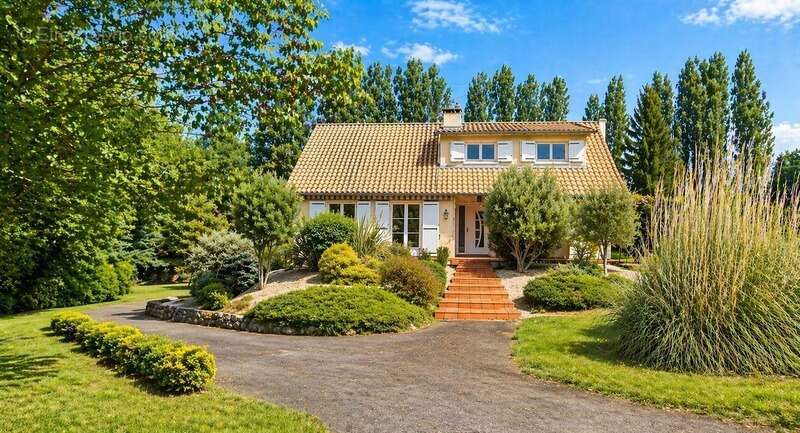 Maison à SAINT-GENIES-BELLEVUE