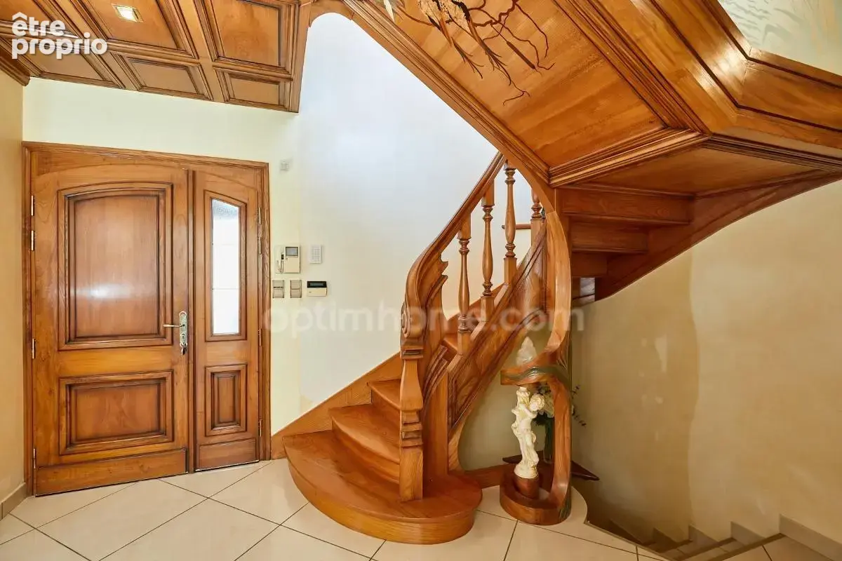 BOUZIGUES – Villa 250 m², vue étang, piscine à débordement, appartement indépendant - photo 14