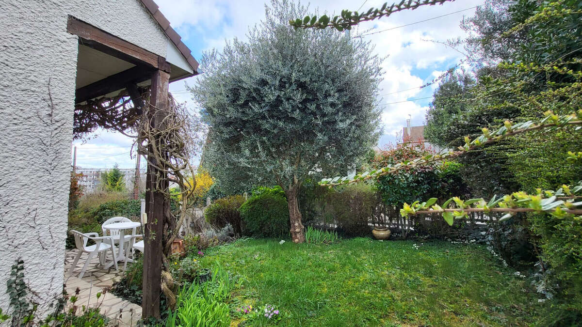 Maison à VITRY-SUR-SEINE