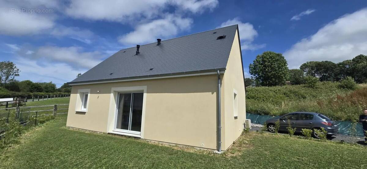 Maison à CAMBREMER