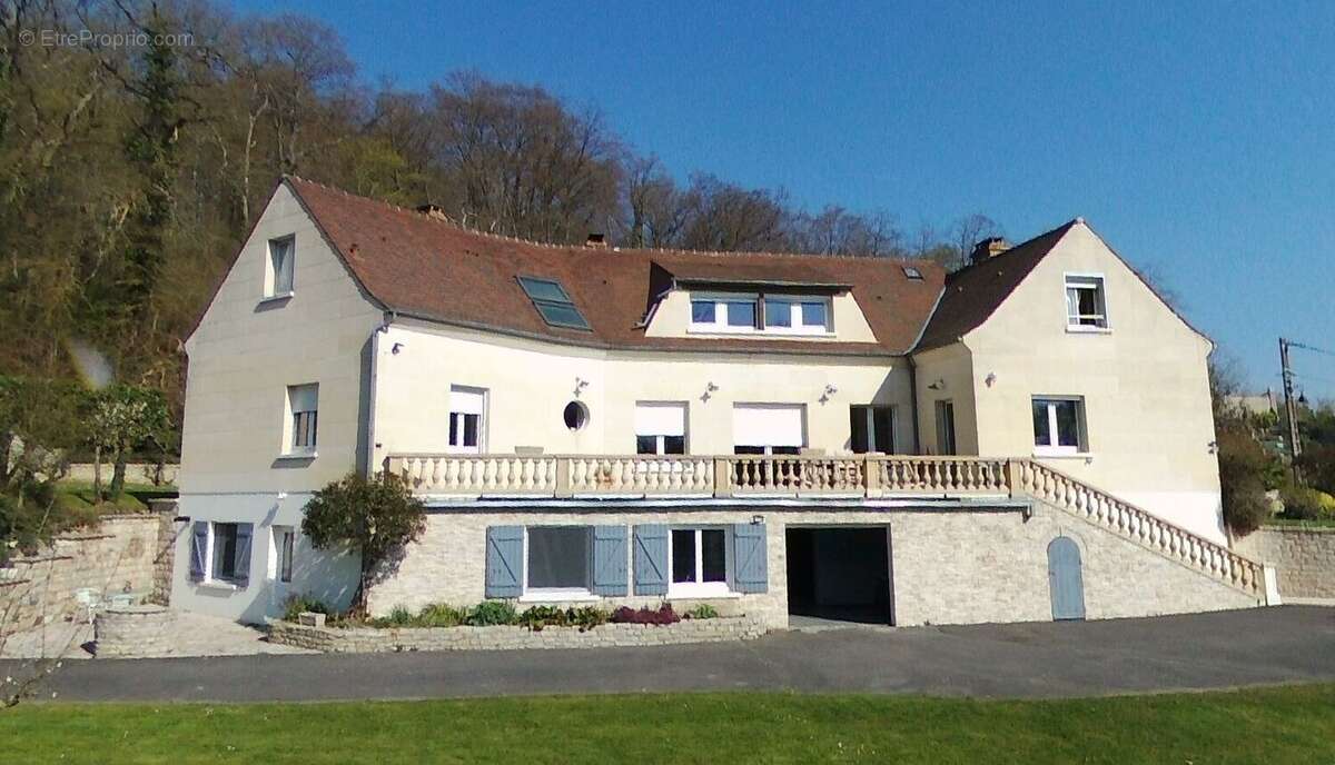 Photo 2 - Maison à BONNEUIL-EN-VALOIS