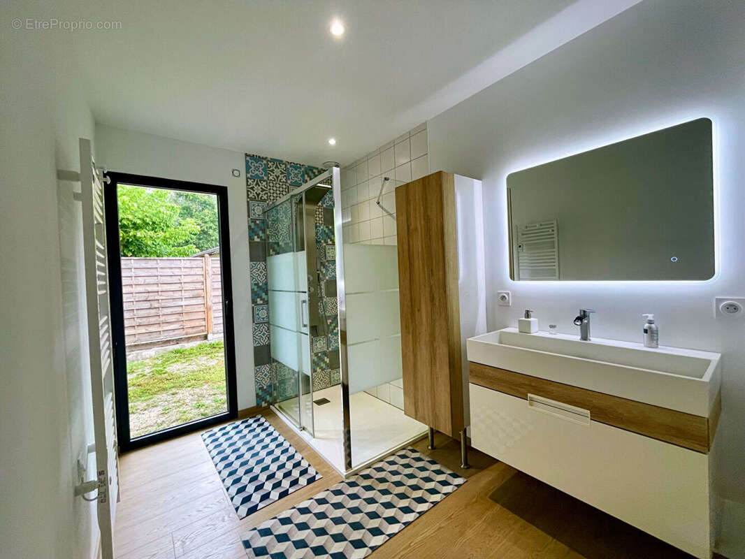 Maison à CASTELNAU-DE-MEDOC