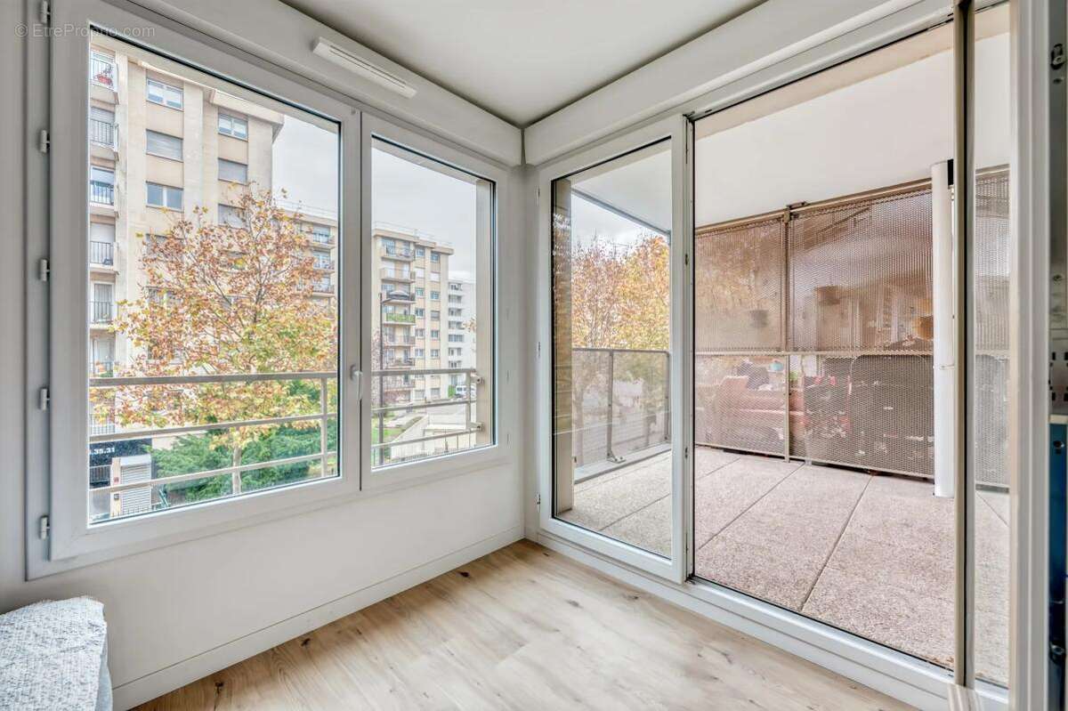 Appartement à LE BOURGET