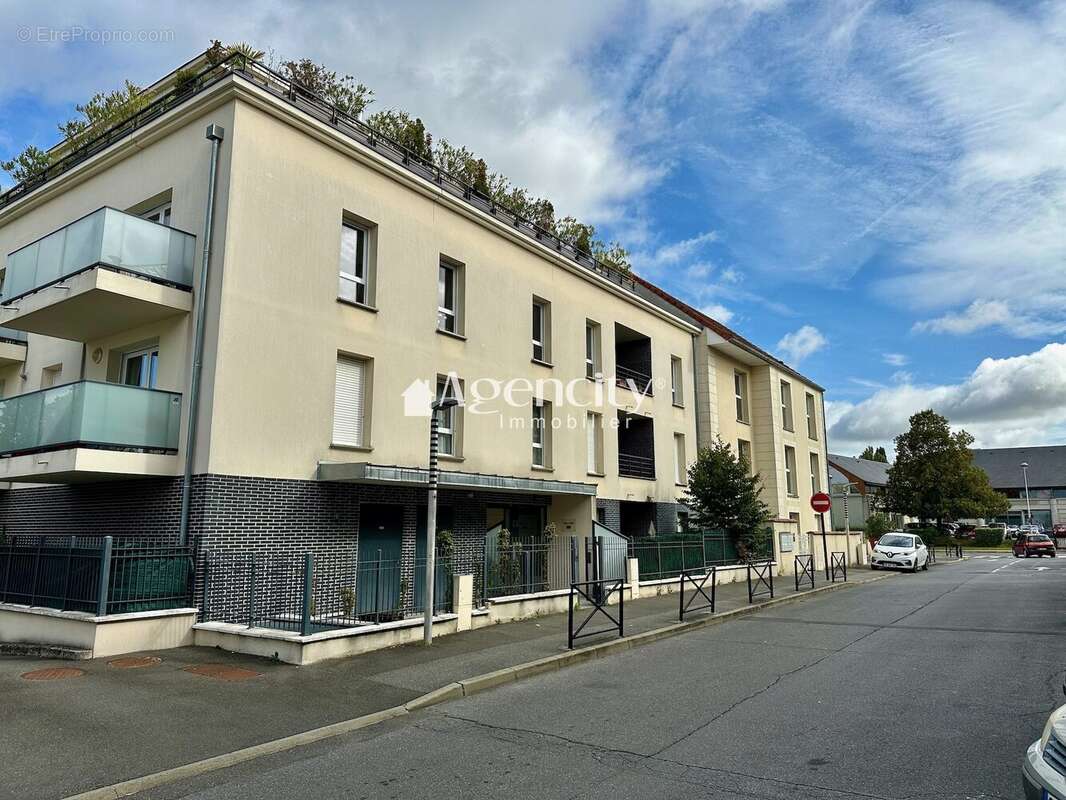 Appartement à BUSSY-SAINT-GEORGES