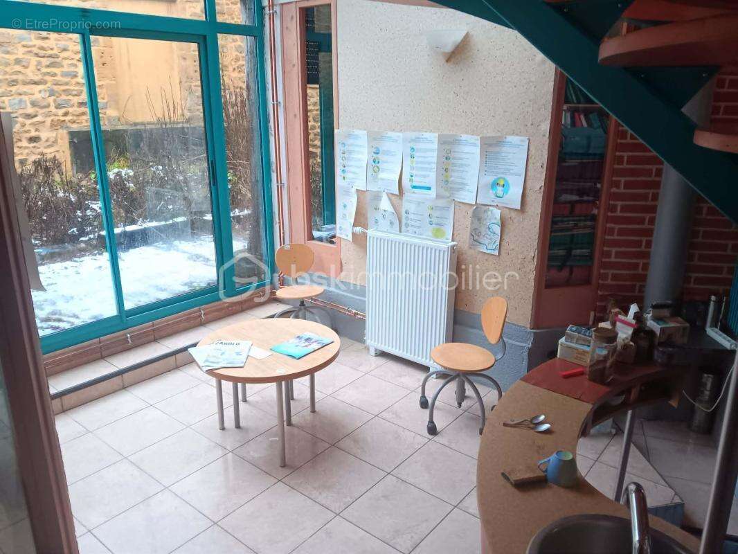 Commerce à CHARLEVILLE-MEZIERES