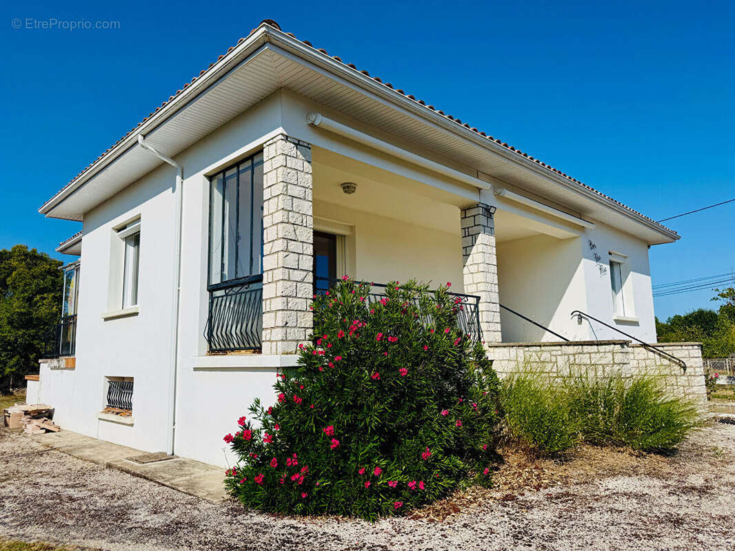 Maison proche commodités à pied - photo 3