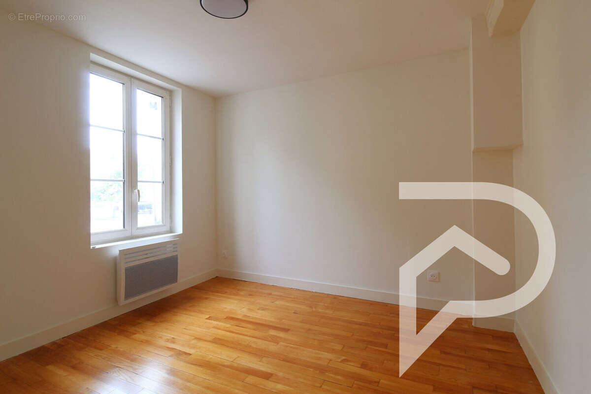 Appartement à PONT-SAINTE-MAXENCE