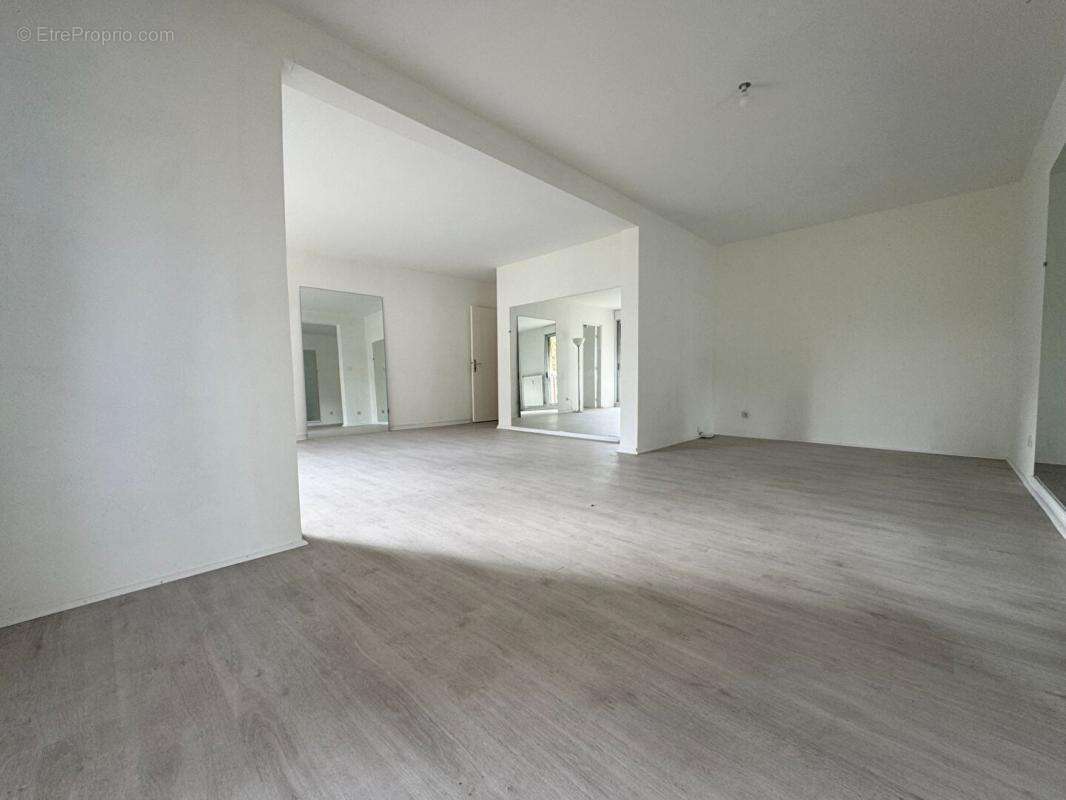 Appartement à VILLEFRANCHE-SUR-SAONE