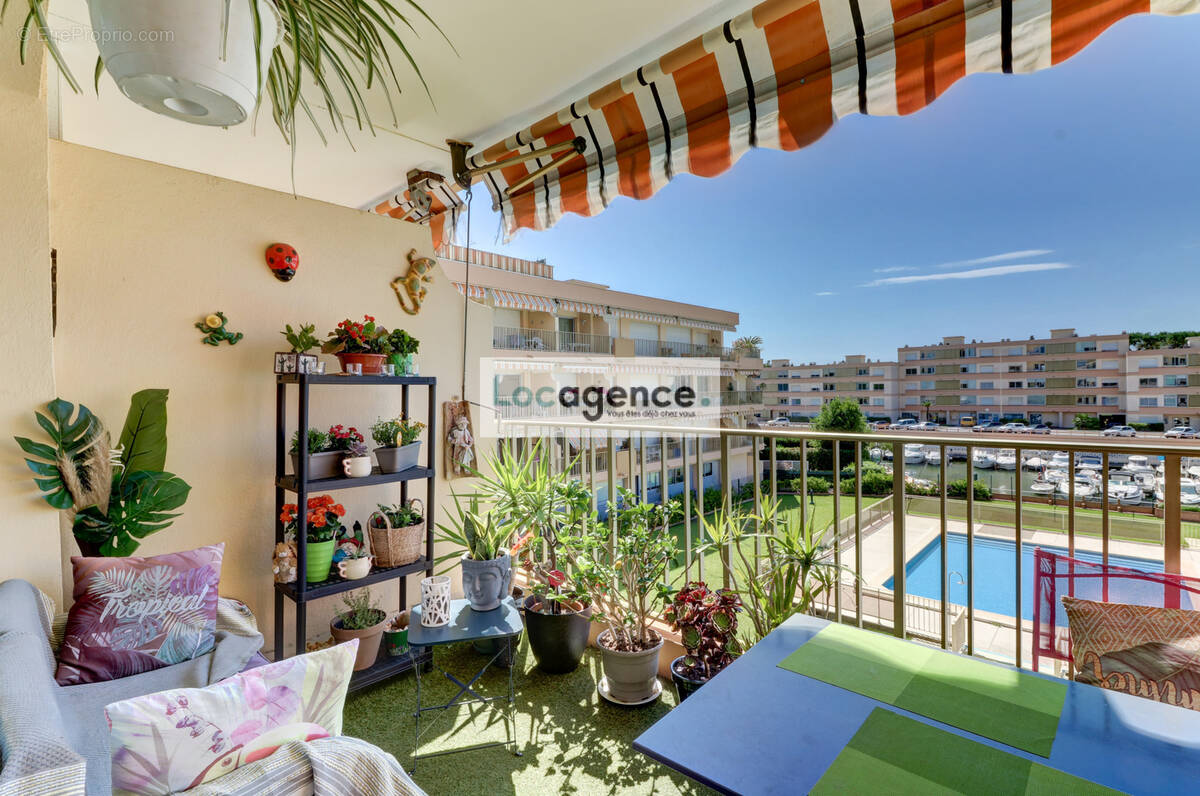 Appartement à MANDELIEU-LA-NAPOULE