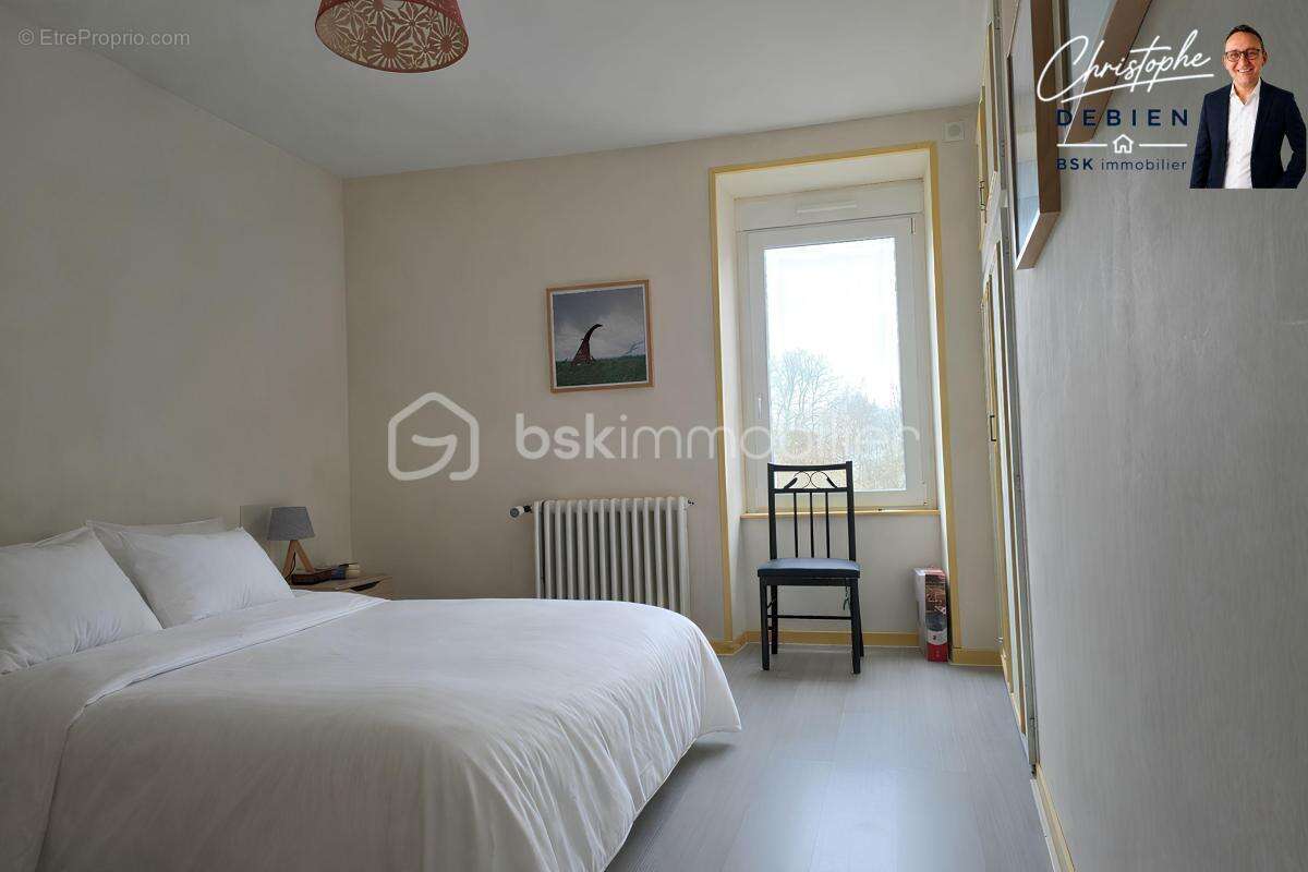 Pavillon familial 221 m² – 6 chambres – jardin clos & dépendances – centre de chavagnes-en-paillers - photo 17
