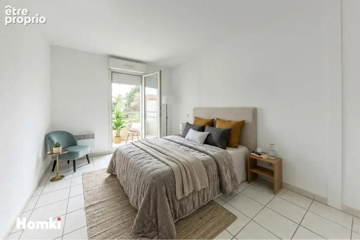 Appartement T4 de 89 m² à Saint-Raphaël 83700, Chemin Aurélien - photo 5
