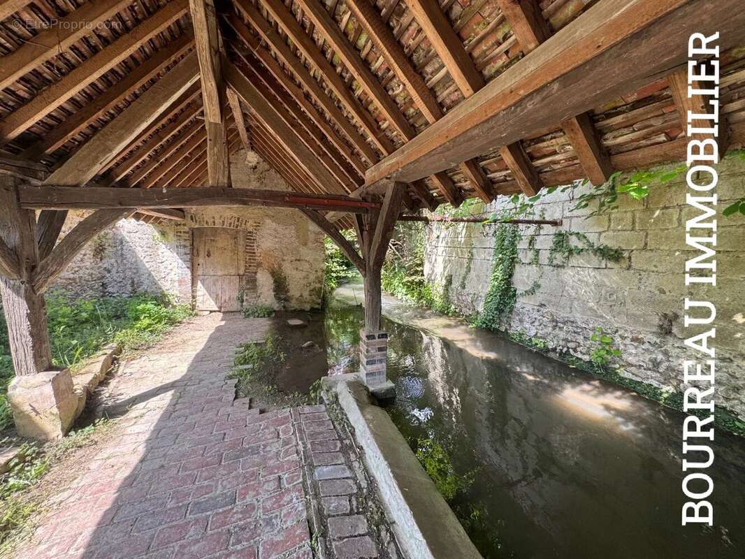 Maison à CEZY