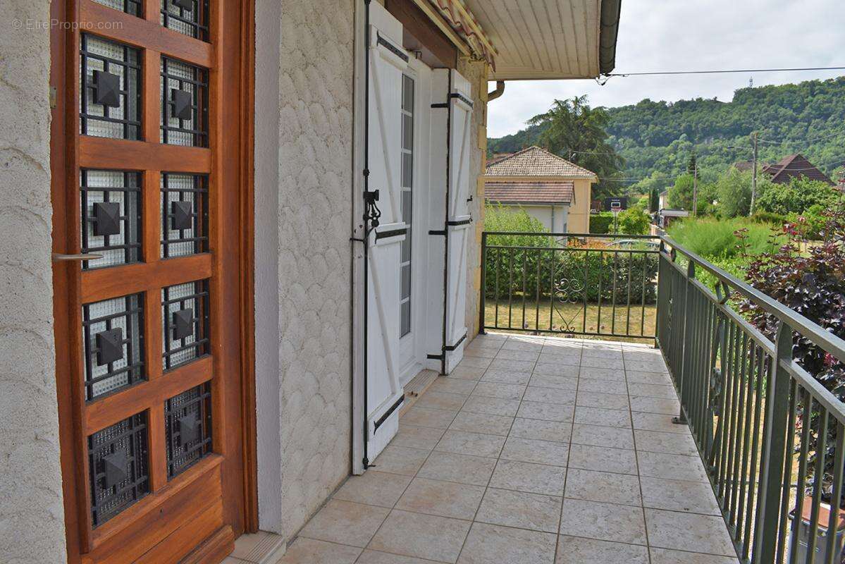 Maison Terrasson La Villedieu 146 m2 7 pièces - photo 7