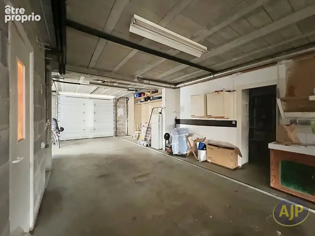 Maison 8 pièces 230 m² à vendre à Segre (49500) - photo 14