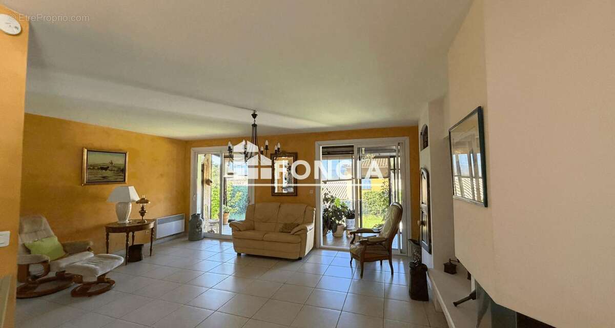 Sur la commune de villelaure - une maison de type 4 - photo 4