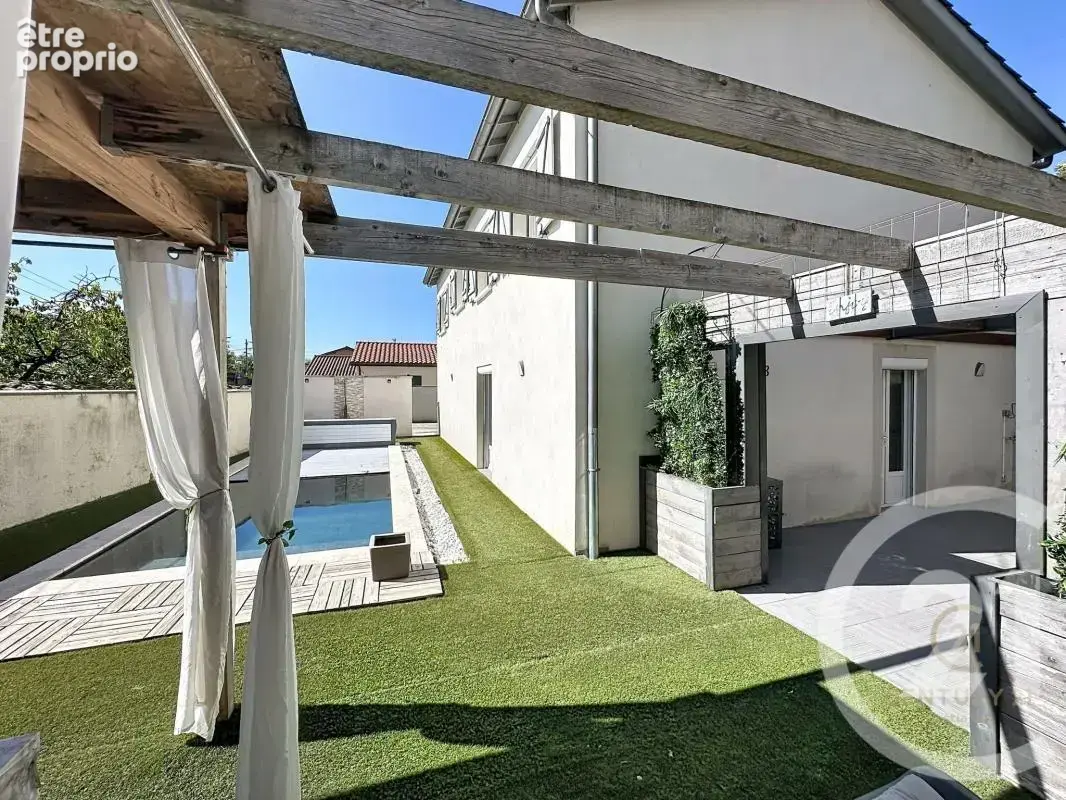 Maison 7 pièces 152 m² à vendre à Grigny (69520) - photo 33