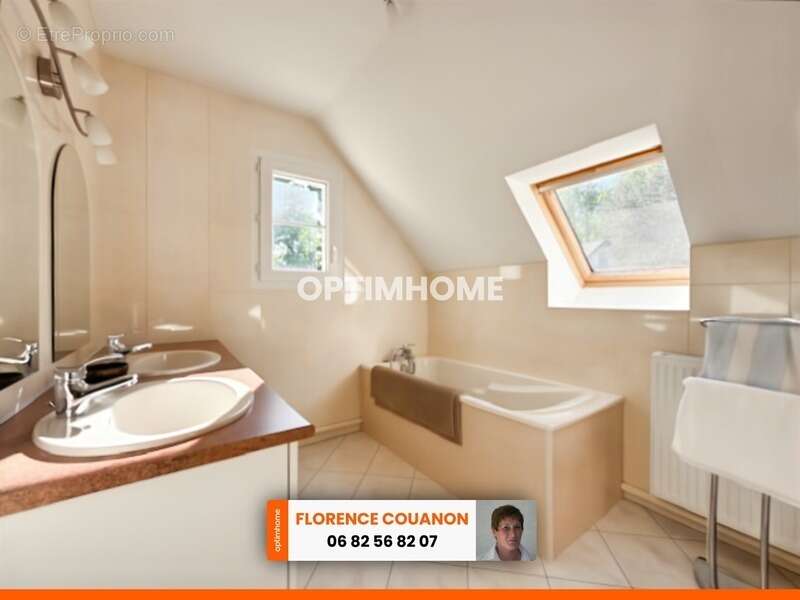 VAL SAINT GERMAIN. Propriété de 170 m² - 5 ch dont suite au RDC - Terrain 2688 m² divisible & constructible - photo 14