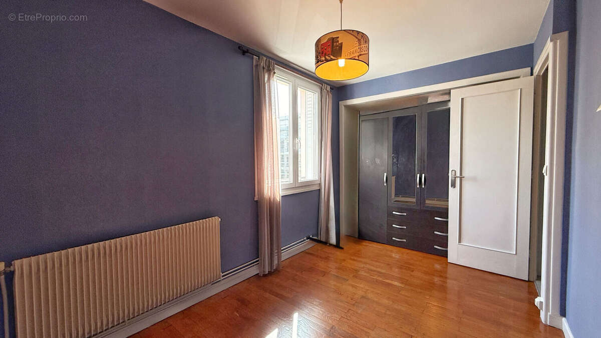 Appartement à LYON-8E