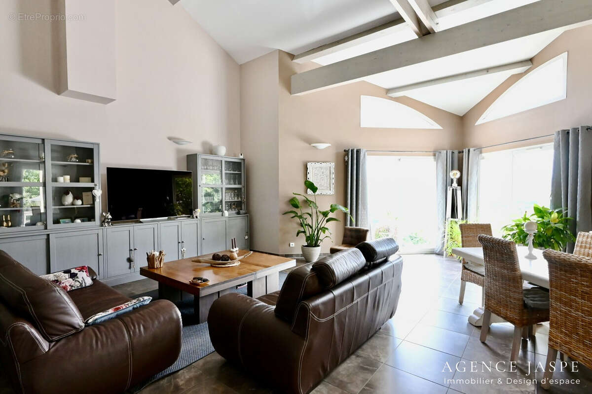 Maison à SORBIERS