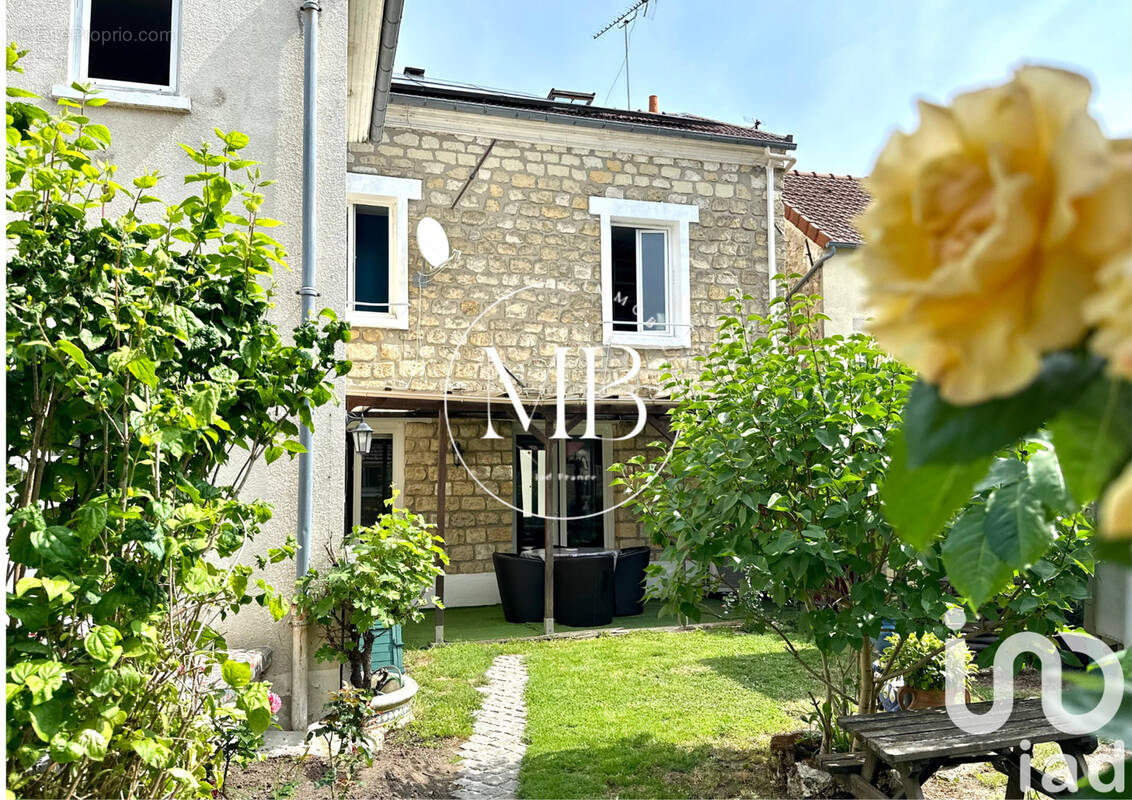 Photo 1 - Maison à SEUGY