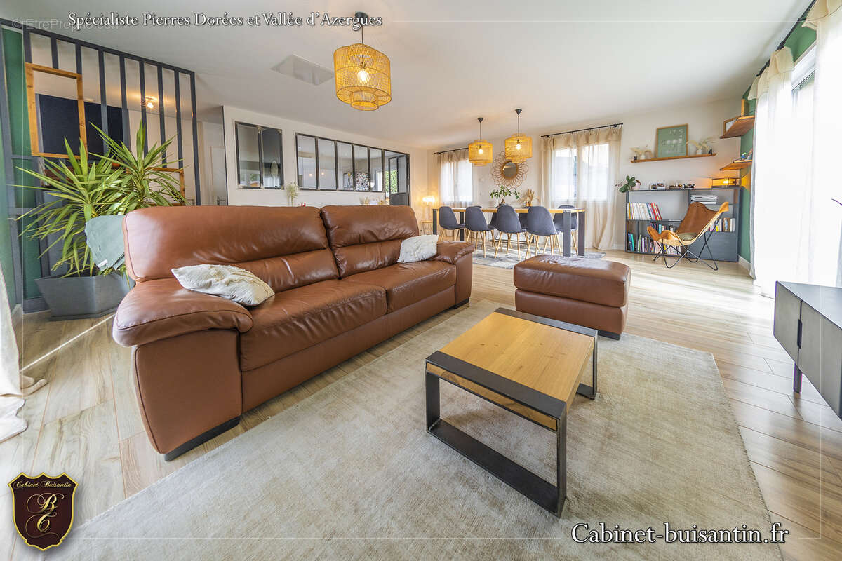 Maison à LE BOIS-D'OINGT