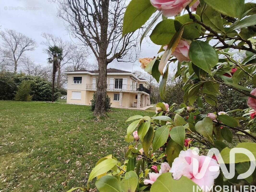 Photo 1 - Maison à SAINT-MAURICE-SUR-ADOUR