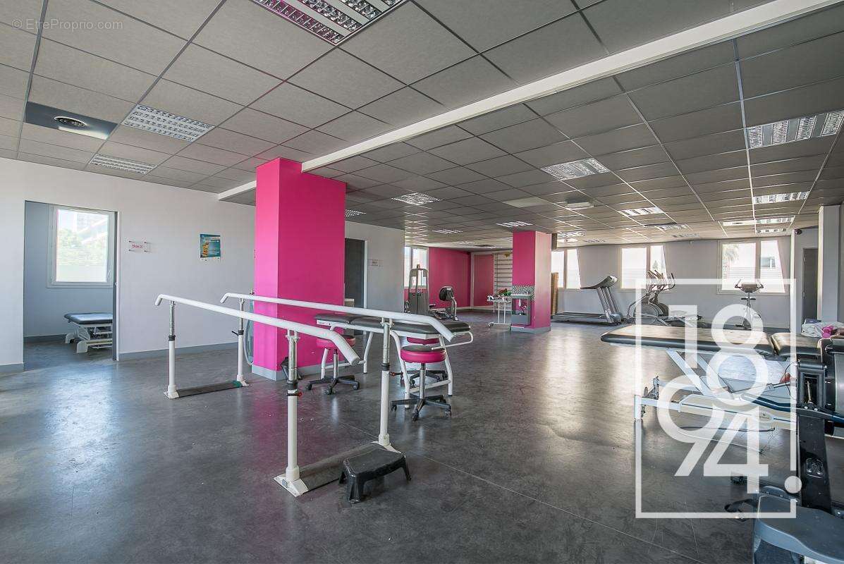 Commerce à MARSEILLE-13E