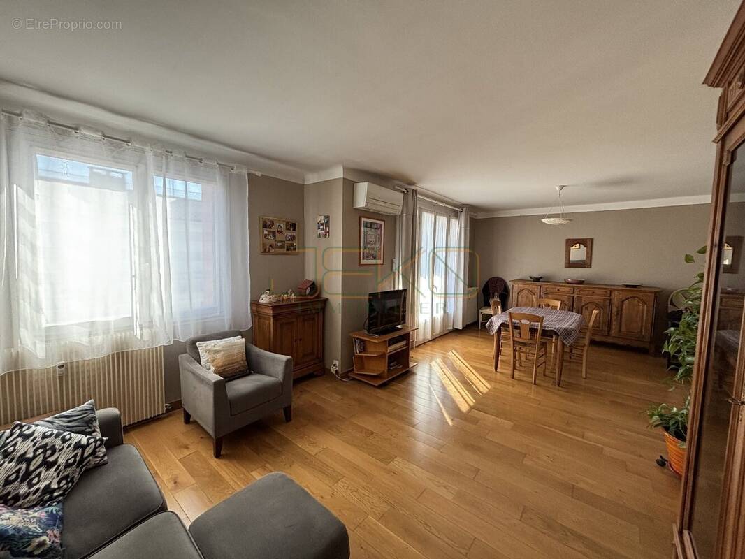 Appartement à NIMES