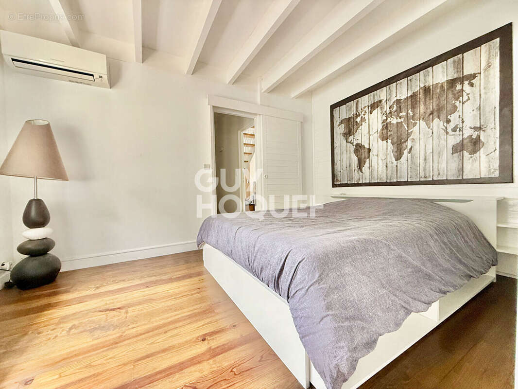 Maison à LE BOUSCAT