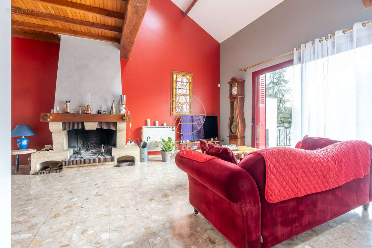 Maison à LE PERREUX-SUR-MARNE