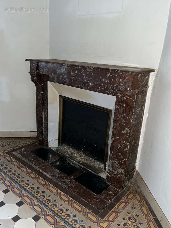 Maison à CHAMPIGNELLES