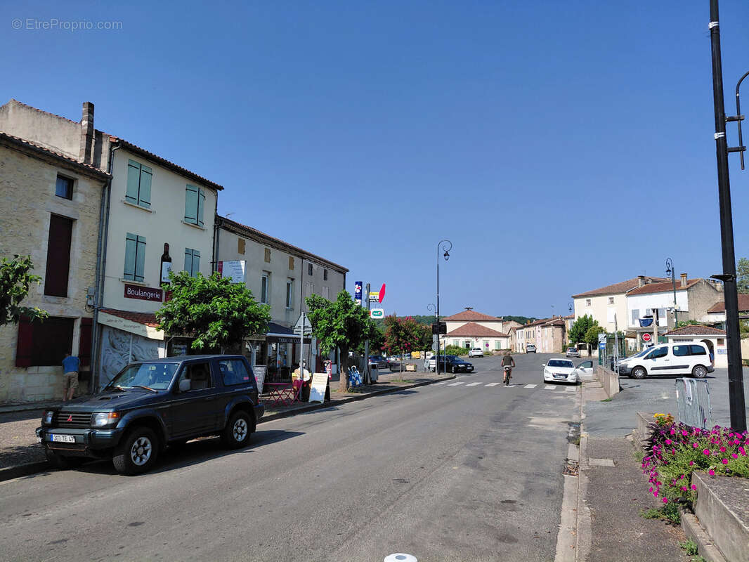 Fonds de commerce à vendre buzet sur baise (47) : tabac presse fdj pmu - photo 11