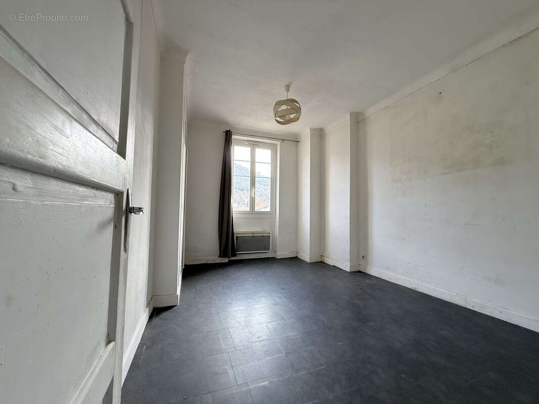 Appartement à SOSPEL