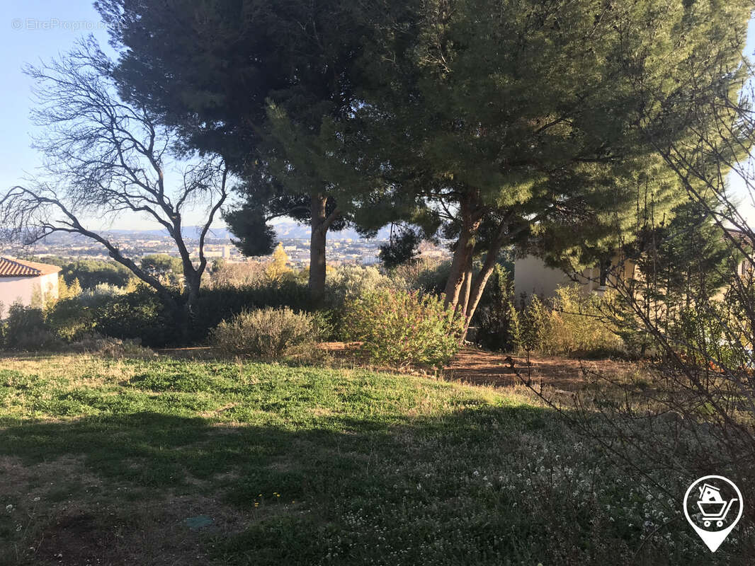 Maison à MARSEILLE-13E