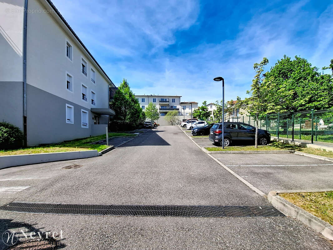 Appartement à MONTAGNY