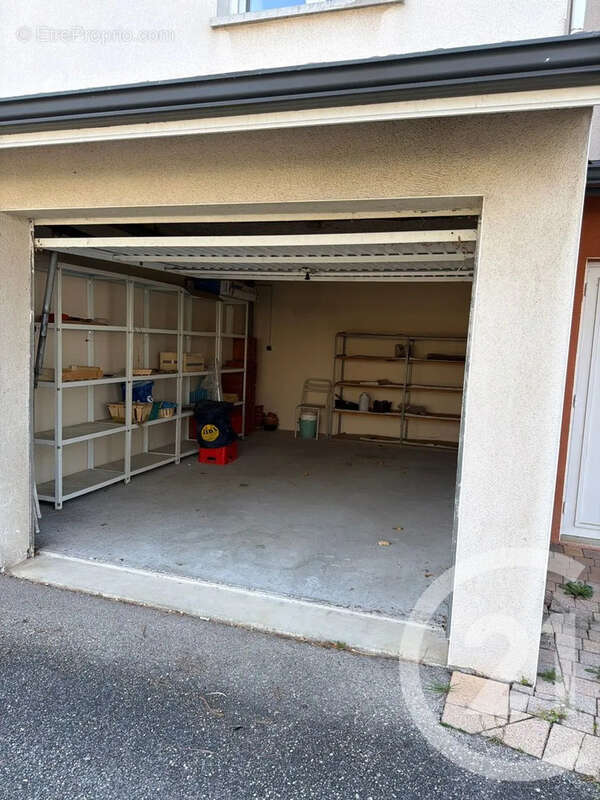 Appartement à DAVEZIEUX