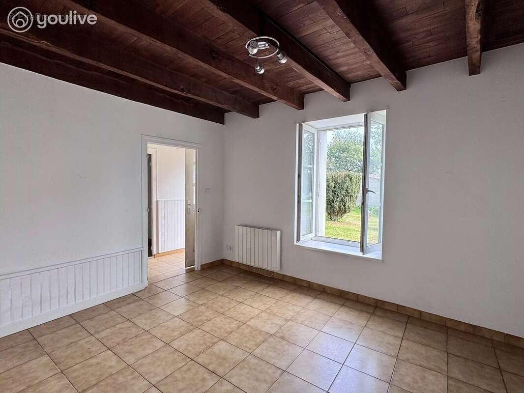Maison à NOYAL-PONTIVY