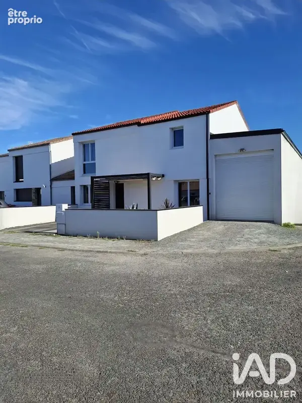 Photo 1 - Maison à SAINT-PHILBERT-DE-GRAND-LIEU
